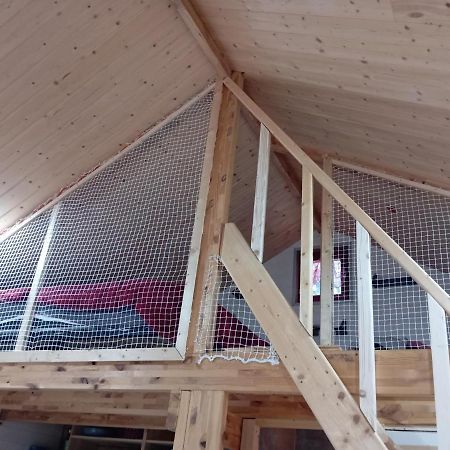 La P'Tite Maison Bois Du Herisson Menetrux-en-Joux Exterior foto
