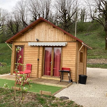La P'Tite Maison Bois Du Herisson Menetrux-en-Joux Exterior foto